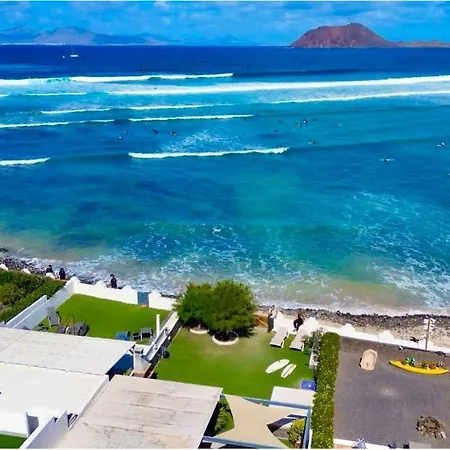 Feriehus Dalia House, Frontbeach, Piscina, Corralejo