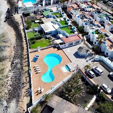 Semesterbostad Dalia House, Frontbeach, Piscina, *