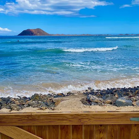 Dalia House, Frontbeach, Piscina, Semesterbostad *