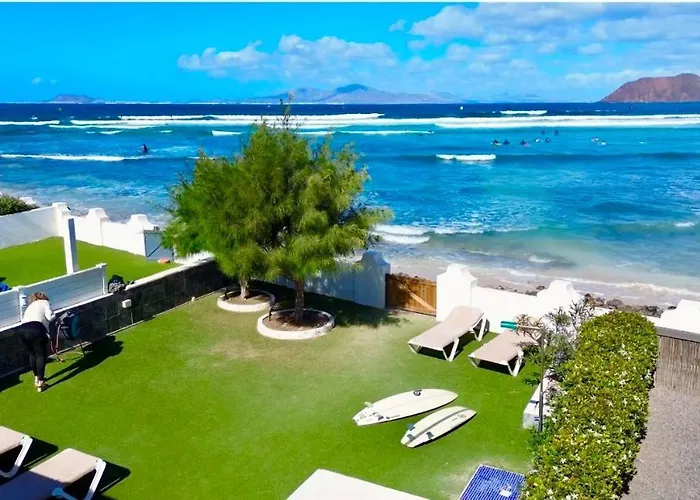 Dalia House, Frontbeach, Piscina, Semesterbostad